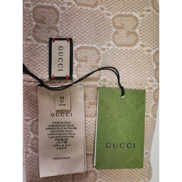 Authentic GUCCI Reversable Wool Jumbo GG Supreme Beanie Hat Cap w tags and bag